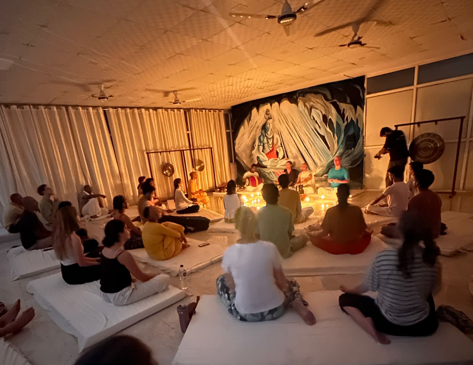 Satsang and kirtan